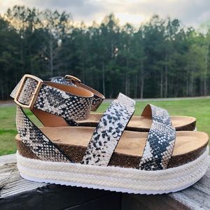 Snakeskin Print Strappy Espadrilles Platform
